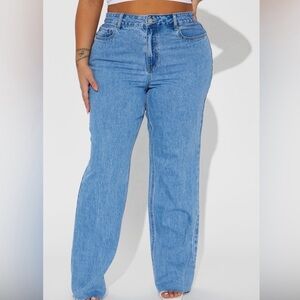 FashionNova Medium Washed Blue Jeans. Brand New, Size 16
